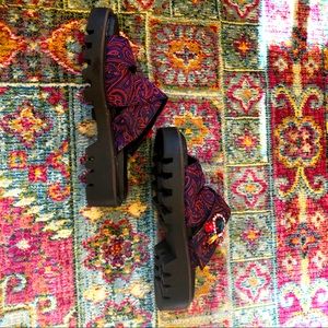 Women’s Zara Platform Slides